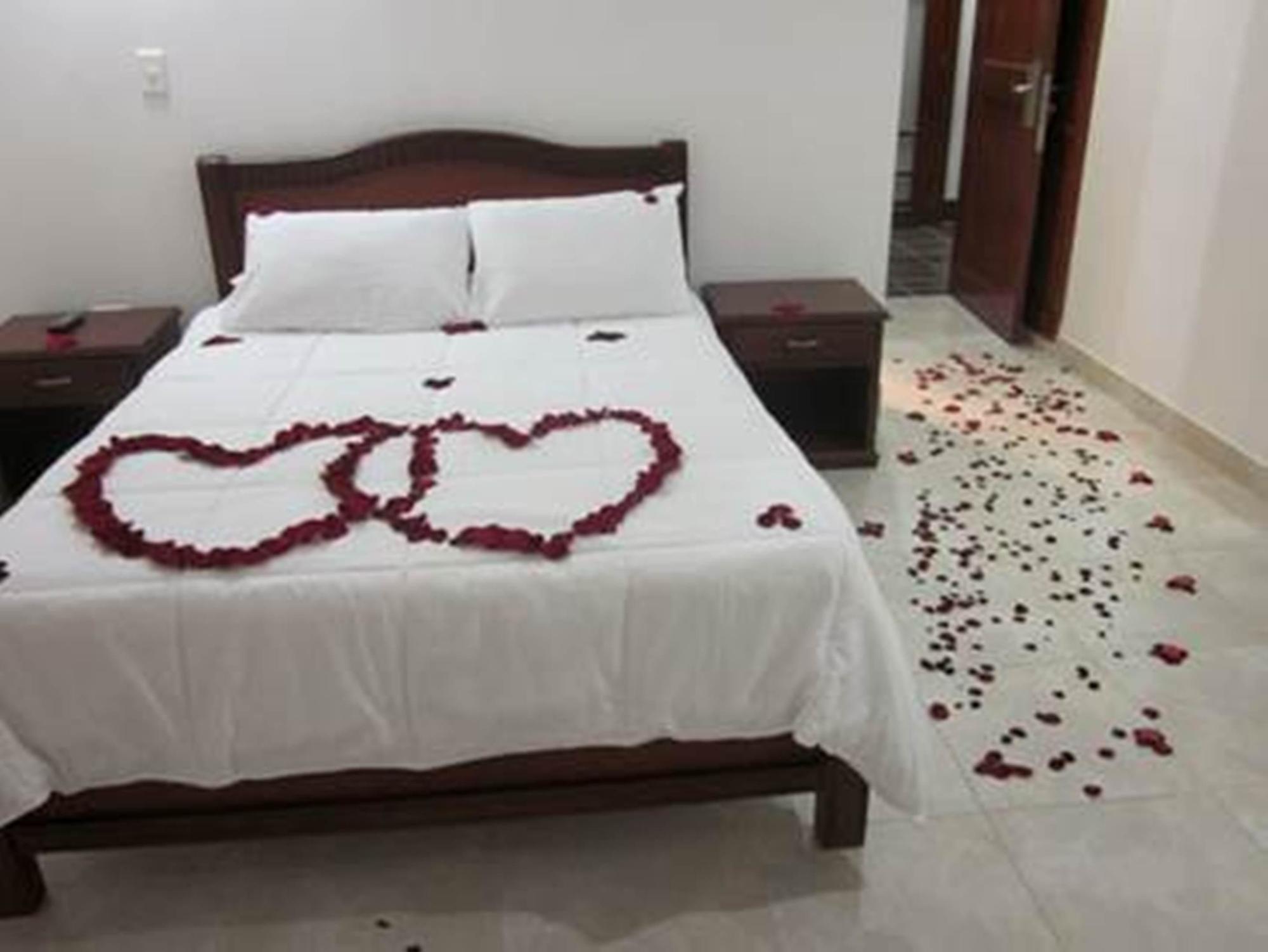 Sanha Plus Hotel Santa Marta  Luaran gambar